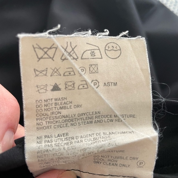 Jill Sander. Light weight 100% virgin wool. - Picture 5 of 9